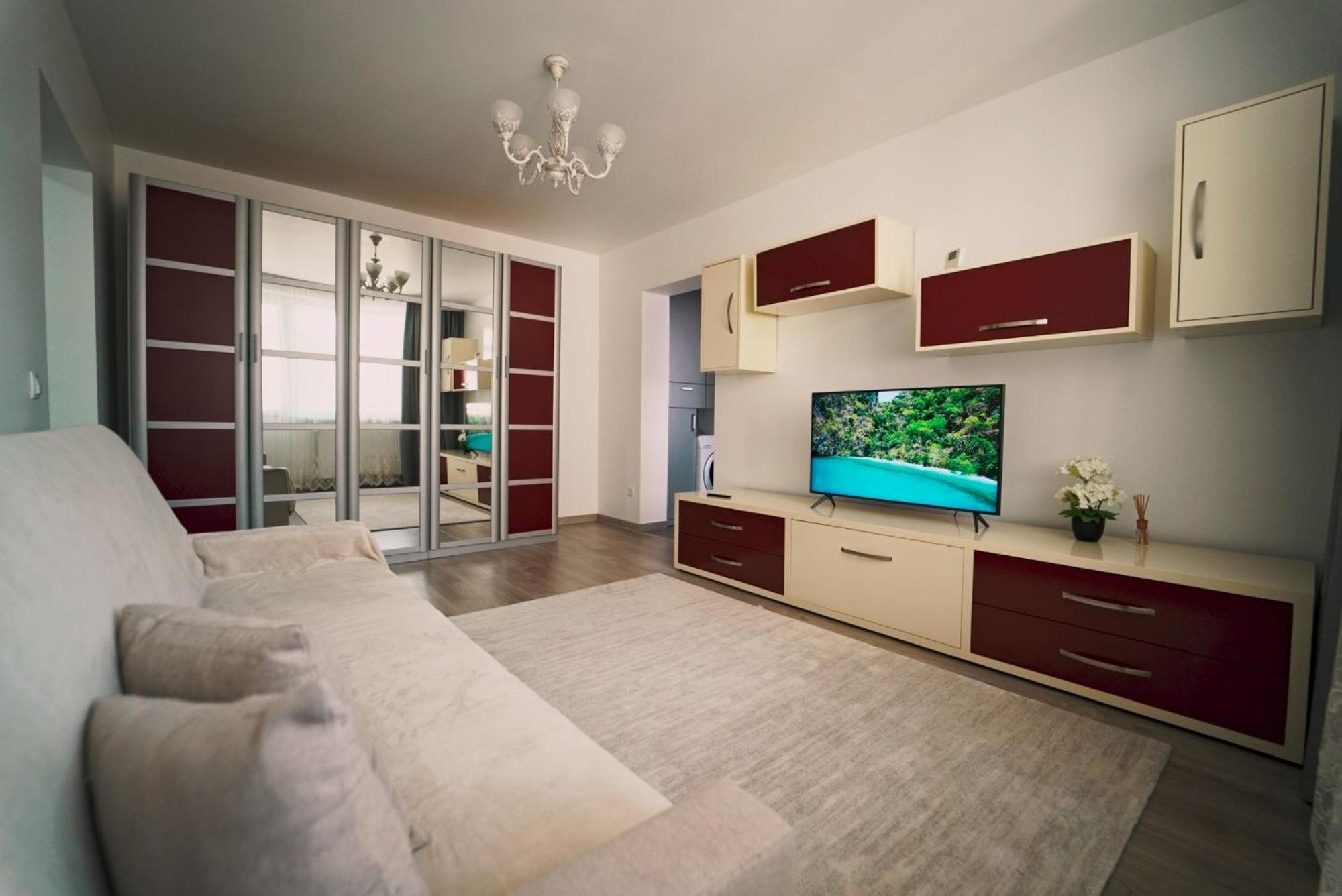 Luxury Apartament Ultracentral Of Suceava Esplanada מראה חיצוני תמונה